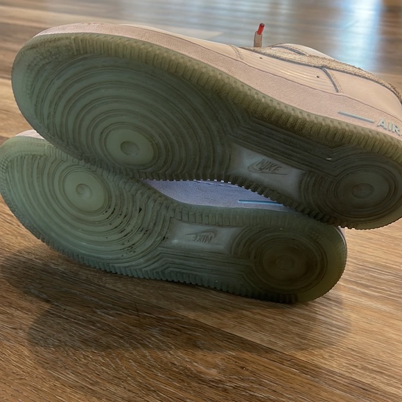 Nike - Picture 6 of 7